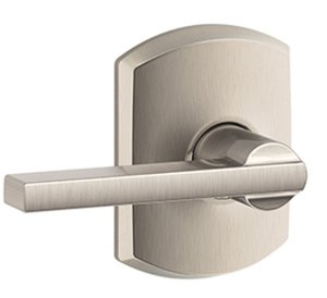Schlage F10LAT/GRW Latitude Passage Leverset with Greenwich Decorative Rosette